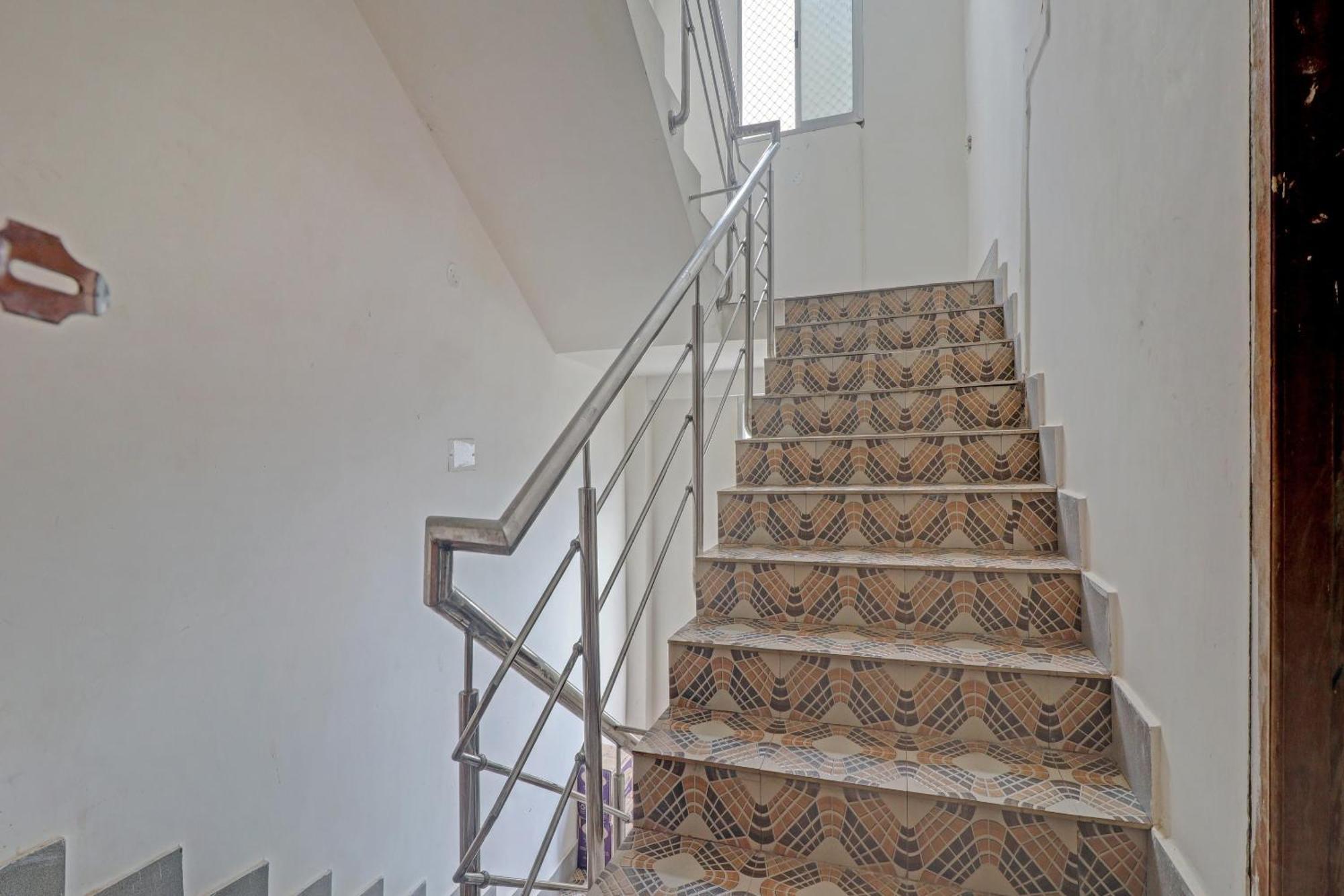 Hotel O Ki & Kaa Danapur Екстер'єр фото